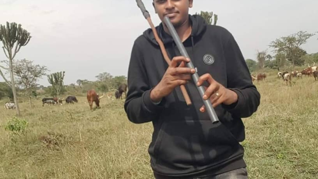 Image homme Ente avec la flute